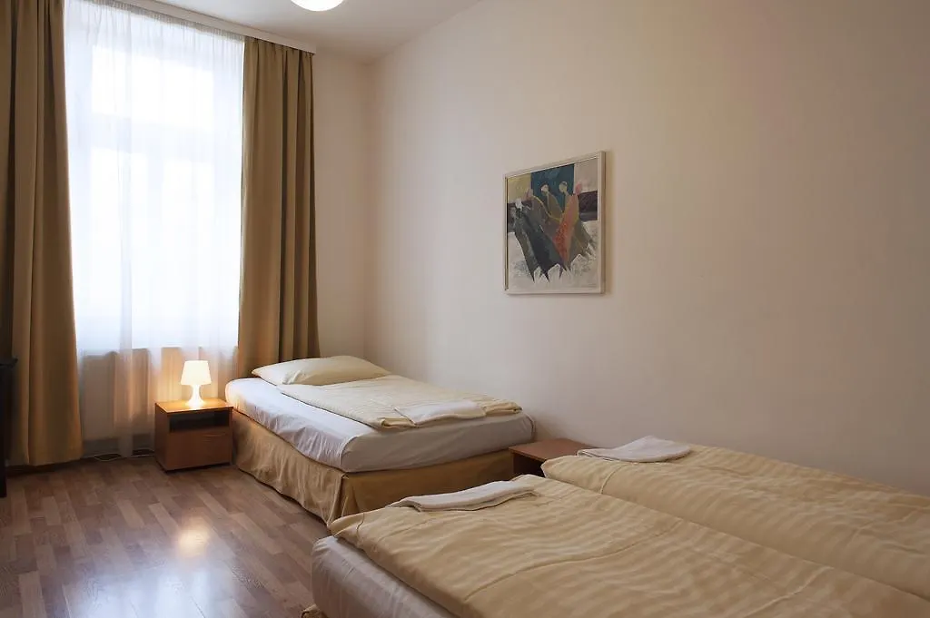 Alea Apartments House 布拉格 3*,